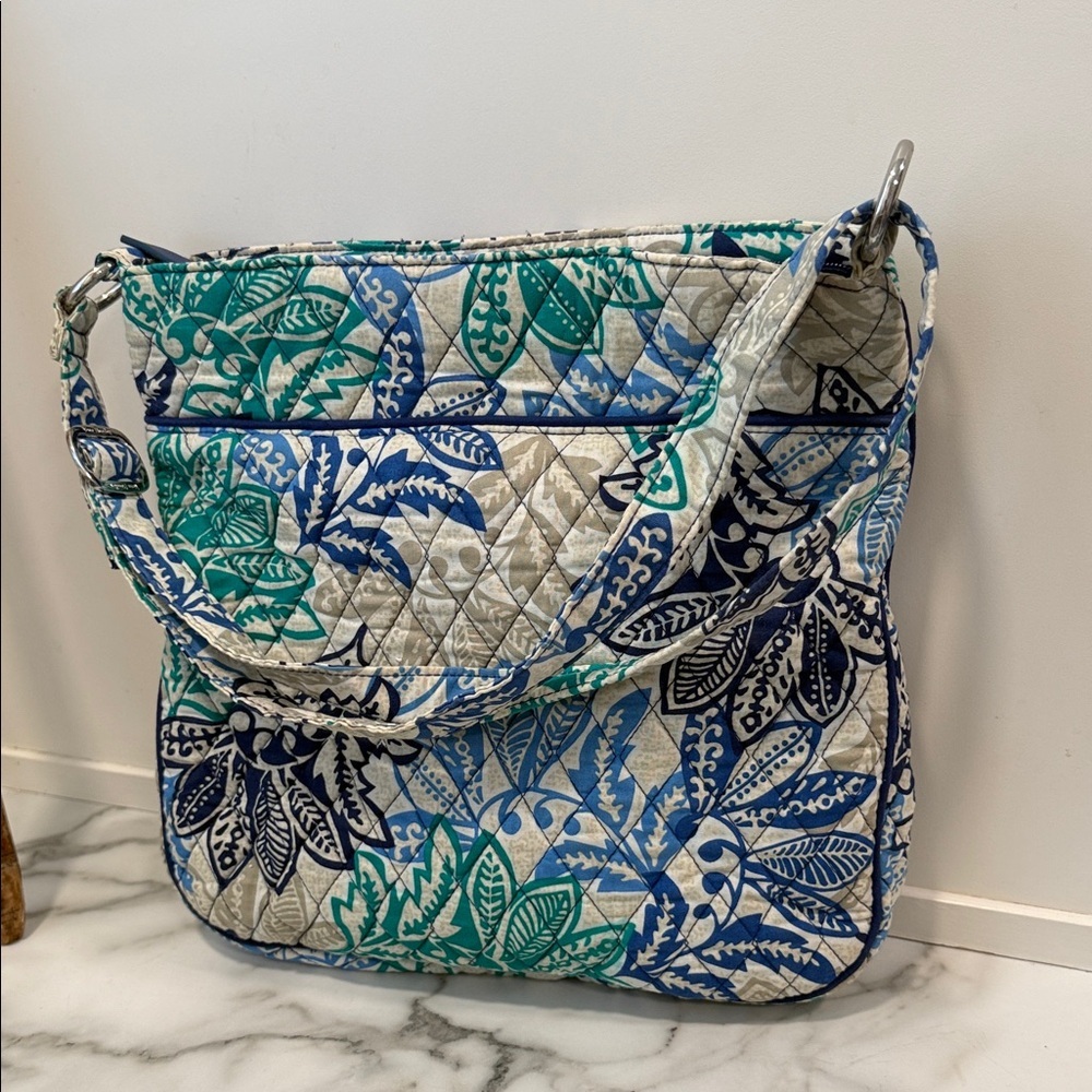 Vera Bradley retired pattern hipster crossbody bag in the Santiago design - Picture 8 of 10